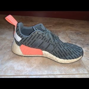 Size 9 1/2 Adidas boost R1 sneakers